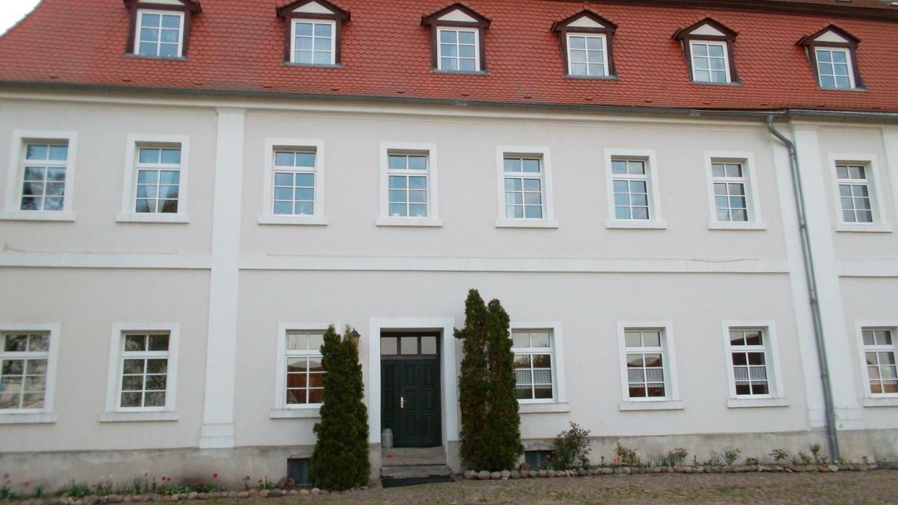 Hotel Domäne-Badetz Exterior foto